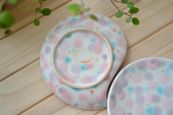 【小皿】桜としずくの勾玉(ピンク・ブルー) 3枚目の画像