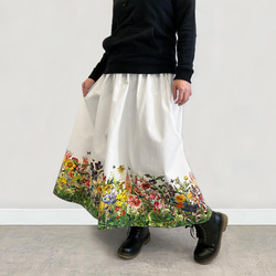 花の楽園 ボタニカル柄(ホワイト) ギャザースカート（やや厚手綿100％） 2枚目の画像