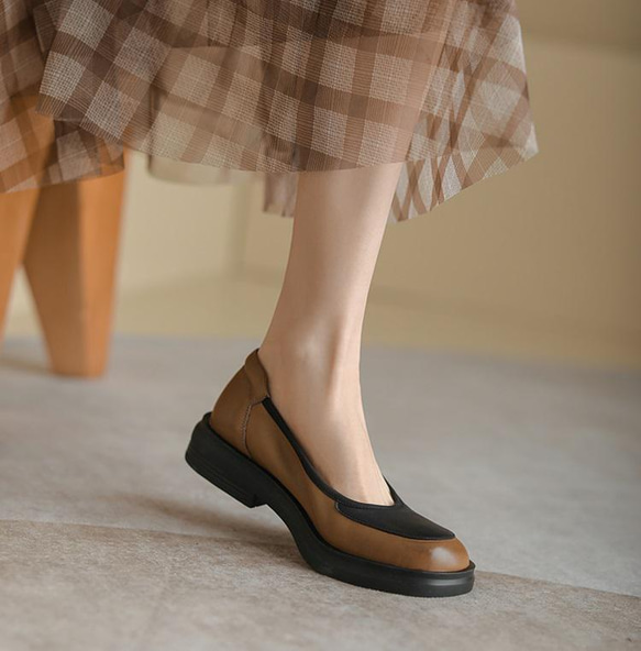 ★22春季新品★ 簡約設計一腳蹬女高跟鞋 8107 第1張的照片