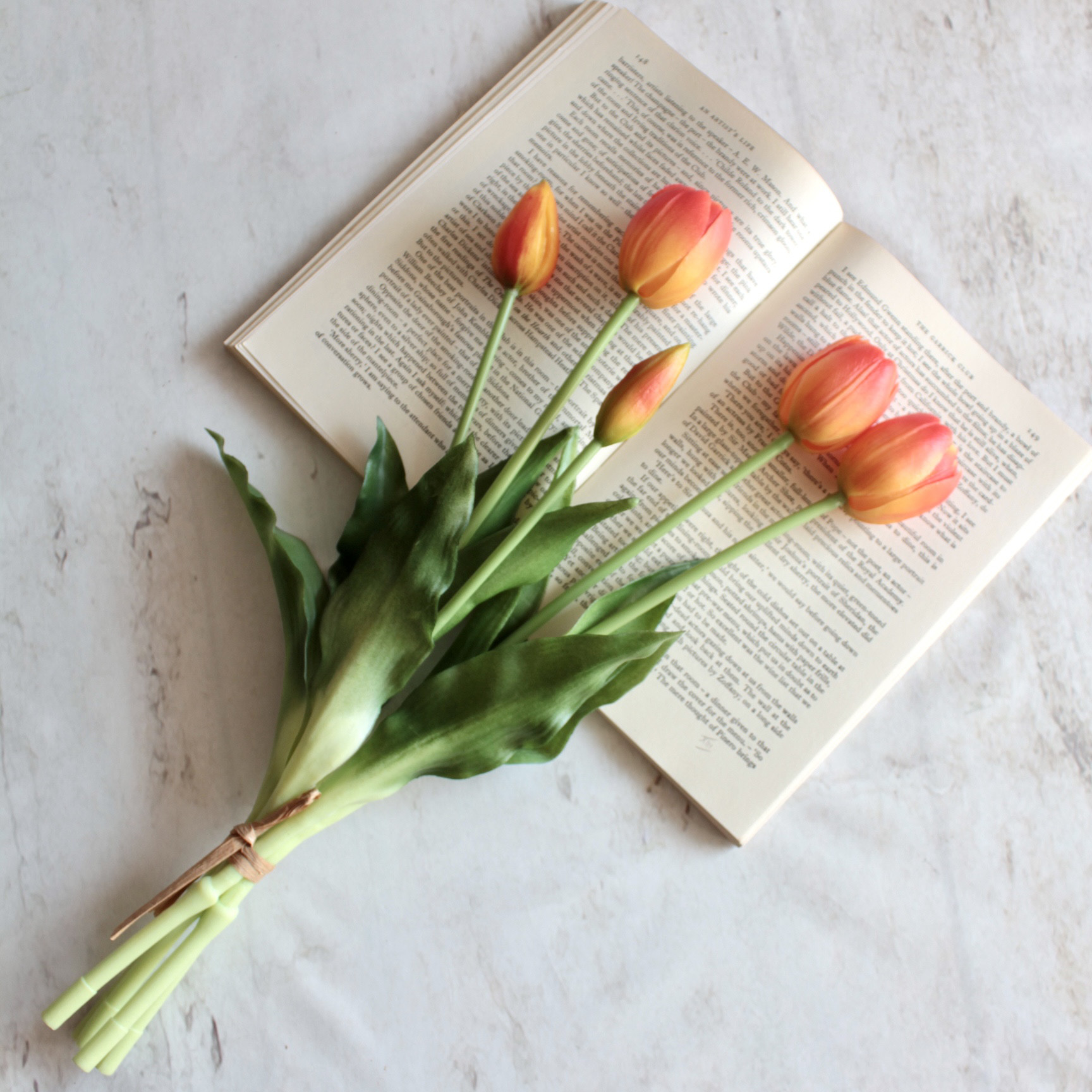 ヘキスト　フラワーベース／ゴブレット　手描き　花柄　チューリップブーケ