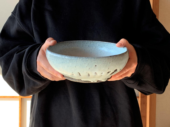 藁灰釉(わらばいゆう)七寸盛り鉢・白　陶器 14枚目の画像