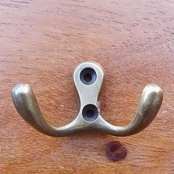 新品未使用4本セット！「アンティーク風・真鍮製ハンガー」ブラス