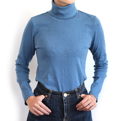 【7分袖用】日本製オーガニックコットン 形にこだわった 大人のタートルネックTシャツ【色・サイズ展開有】 2枚目の画像