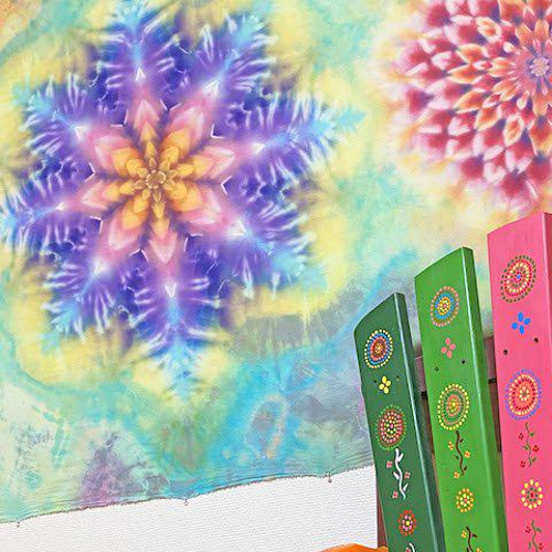 手染め　花タペストリー 手染め麻細タペストリー「桜花雛」 [京都洛柿庵オンラインショップ]