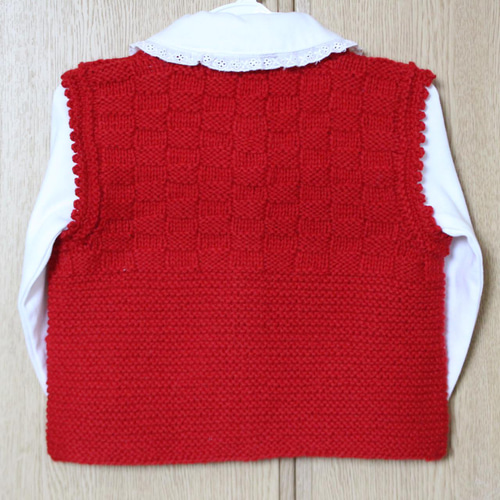 ハンドメイド　手編み　ベスト　レッド　ピンク ☆手編みのベビーベスト&キャップ☆模様編み＆ガーター編み
