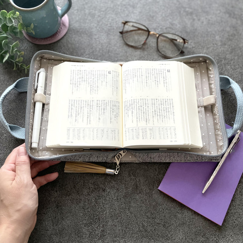 トートバッグ風小型聖書カバー◇ブルー ブックカバー Hushijim