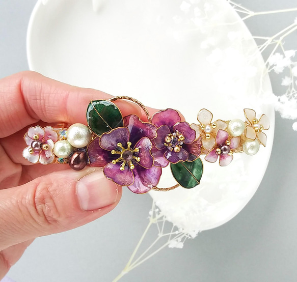 barrette　紫のお花ブーケ 和モダン くすみカラー 【受注制作】 山茶花 桜 葉 アネモネ 紫陽花 10枚目の画像