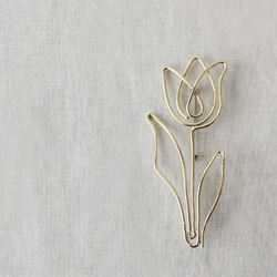 ⁑母の日ＳＡＬＥ　真鍮　Brass　野に咲くチューリップ ブローチ　ピン 花 アクセサリー ゴールド X30 1枚目の画像