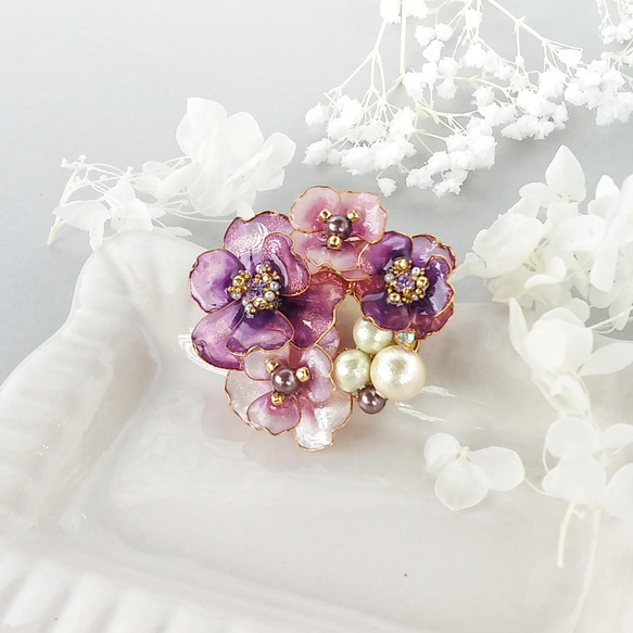 brooch < purple * blue > flowers お花のブーケ 【受注制作】 桜 アネモネ 山茶花 9枚目の画像