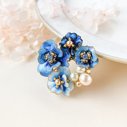 brooch < purple * blue > flowers お花のブーケ 【受注制作】 桜 アネモネ 山茶花 8枚目の画像