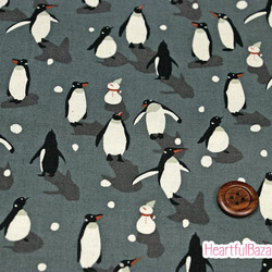 USAコットン(110×50) COTTON+STEEL WAKUWAKU CHRiSTMAS ペンギンダンス グレー 1枚目の画像