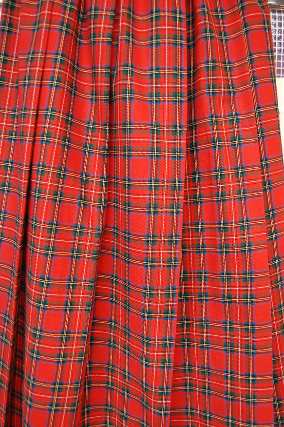 タータンチェック　フレアプリーツロングスカート:レッド 6枚目の画像