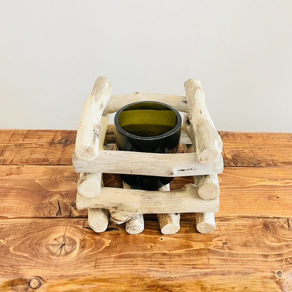 流木インテリア 流木を組み合わせたシンプルなキャンドルホルダー 癒し アロマ 間接照明 キャンプ キャンドル付 N4 1枚目の画像