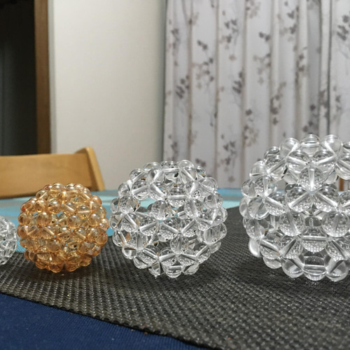 バッキーボール　ヒマラヤ水晶　手彫り サンキャッチャー ☆バッキーボール【精麻・水晶・その他