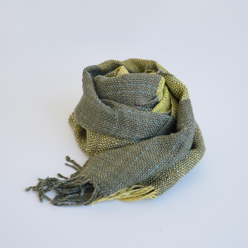 福島の温もり感じる手つむぎ真綿の手織りストール ストール 工房おりを  