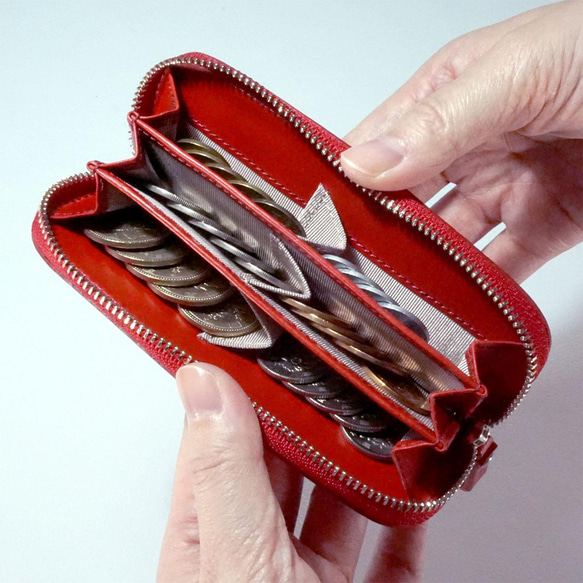 ＊仕分ける 6ポケット小銭入れ＊　イタリアンレザー 本革 レッド 財布 コインケース（AA17.03） 1枚目の画像