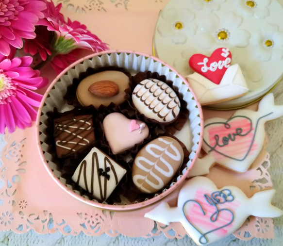 『Creema限定』バレンタインにも!チョコレートモチーフのアイシングクッキー缶※ワンラインアート※白砂糖不使用 9枚目の画像