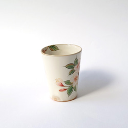 上品でおしゃれなマグカップ　桜マグカップ　陶器 4枚目の画像