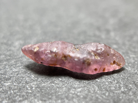 スリランカ産非加熱天然ピンクサファイアルース スリランカ産非加熱
