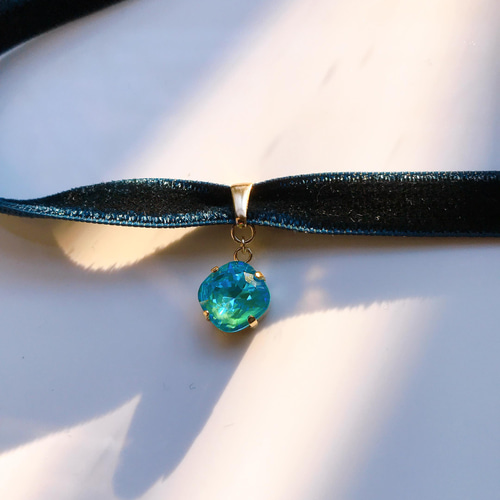 ライトブルーのビーズチョーカー ハンドメイド ビーズチョーカー 3連ビーズネックレス ターコイズブルー