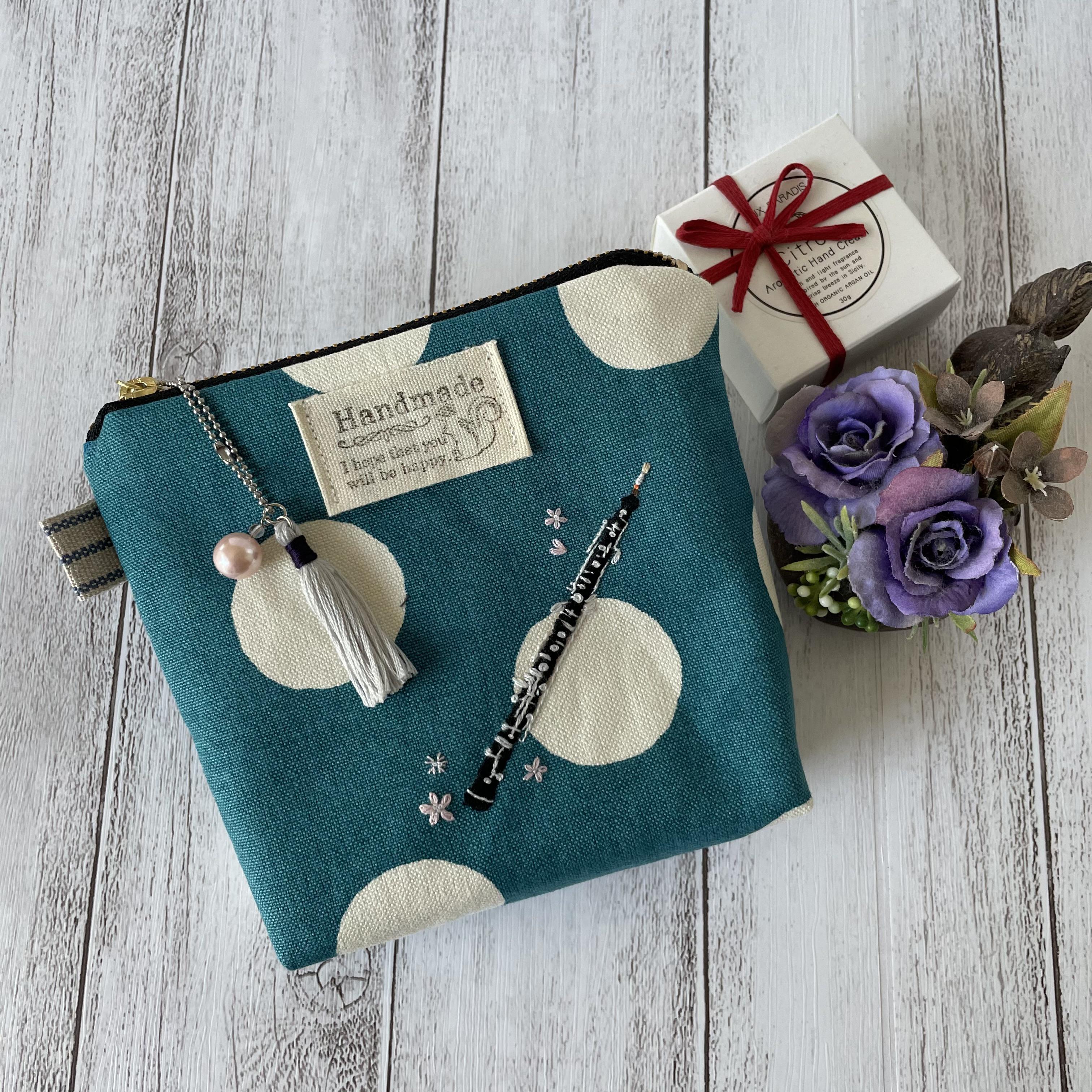 オーボエ刺しゅうポーチ