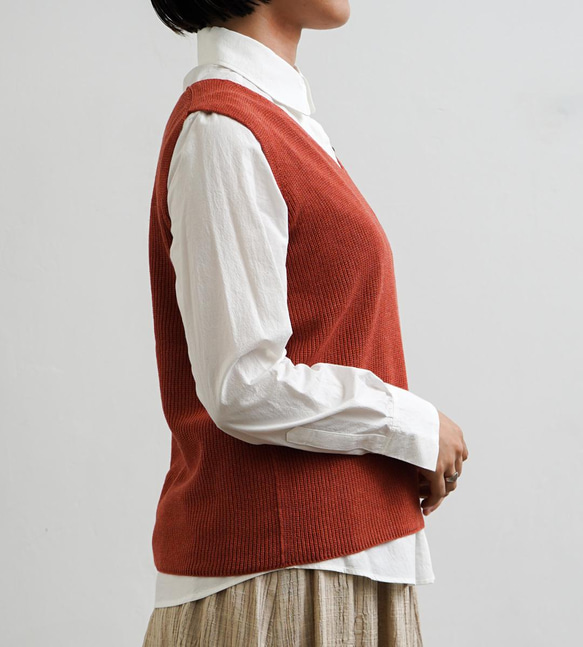 草木染め コットンベスト オレンジ 3枚目の画像