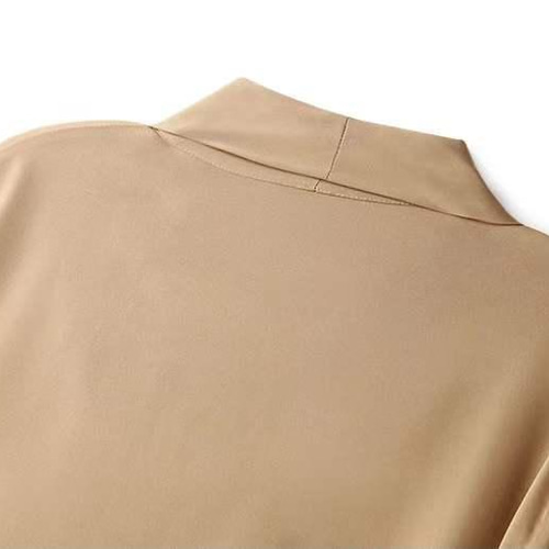 シーバイクロエ　新品　ブラウス　シルク　ボウタイ　ベージュ シーバイクロエ 新品 ブラウス シルク ボウタイ ベージュ SEE BY CHLOE