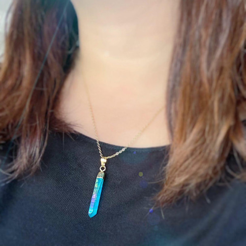オーロラ水晶ネックレス｜azure sky ネックレス・ペンダント Une
