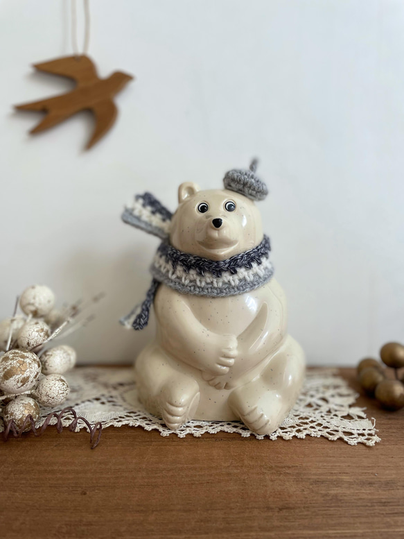 【受注制作】しろくま貯金箱　こどもの日のカブト①グレー 受注制作】しろくま貯金箱こどもの日のカブト①グレー