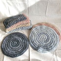 受注制作】＊グラデーション糸・円座＊毛糸の座布団 角座 チェアパッド