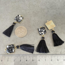 4pcs★square mosaic tassel・black（タッセルチャーム） 5枚目の画像