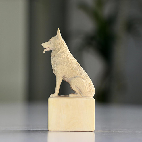 忠犬 参次元彫刻『篆』（柘植） 立体・オブジェ 月下蓮華彫刻堂 通販