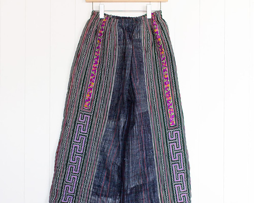 エスニック　一点もの　ハンドメイド　手刺繍　サルエルパンツ　モン族衣類45 エスニック 一点もの ハンドメイド 手刺繍 サルエルパンツ モン