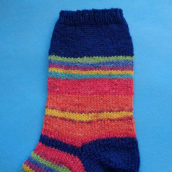 手編み靴下　お手入れ簡単　冷え性対策　OPAL   23.0cm 2枚目の画像