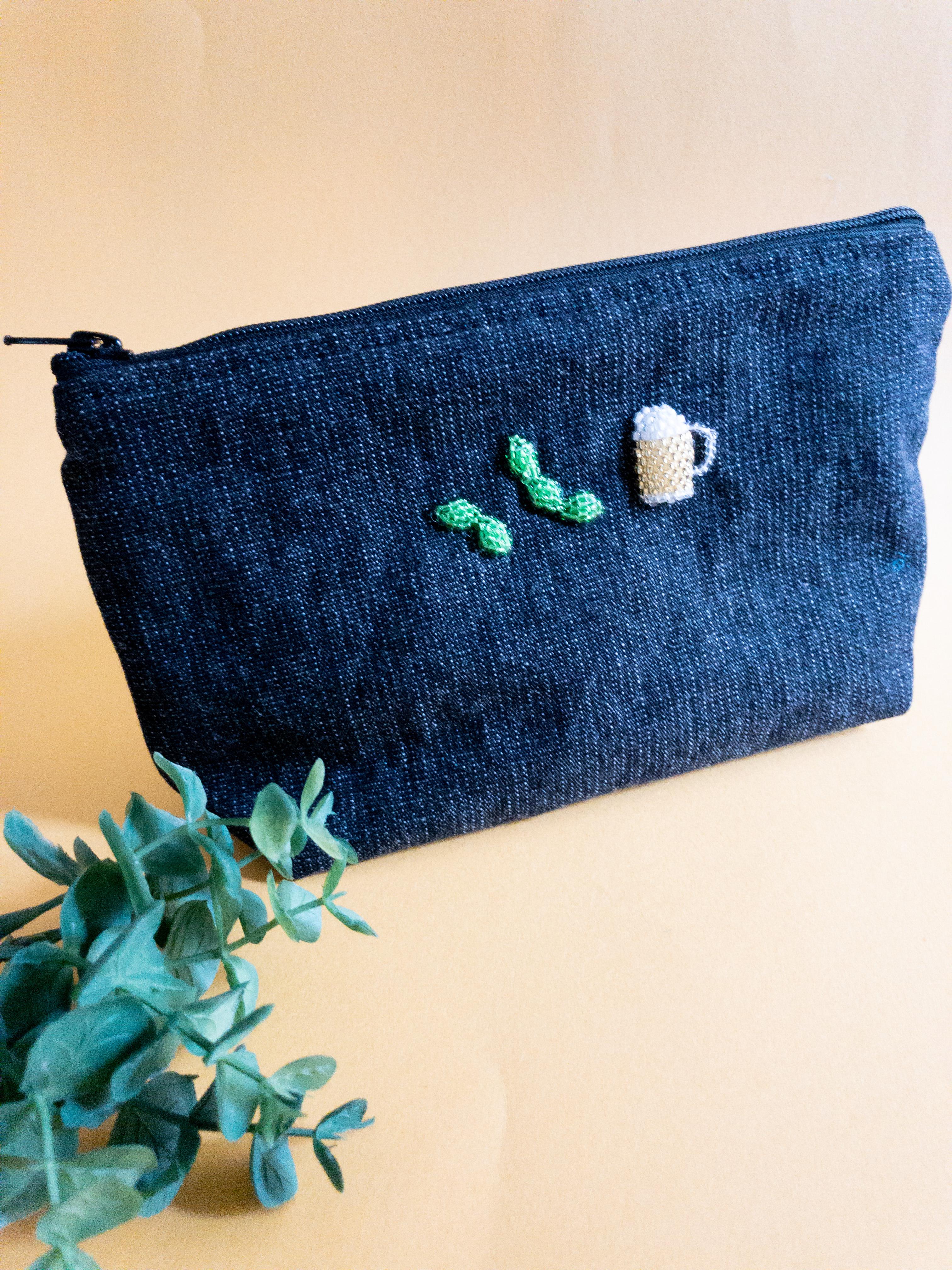 ビールと枝豆の立体ビーズ刺繍モバイルポーチ[父の日ギフト]