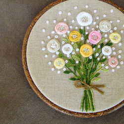 ハンドメイド　花束　風景　刺繍　壁掛け　2つセット 一点物】花束刺繍の壁掛け/受注オーダー - yuineArt | minne