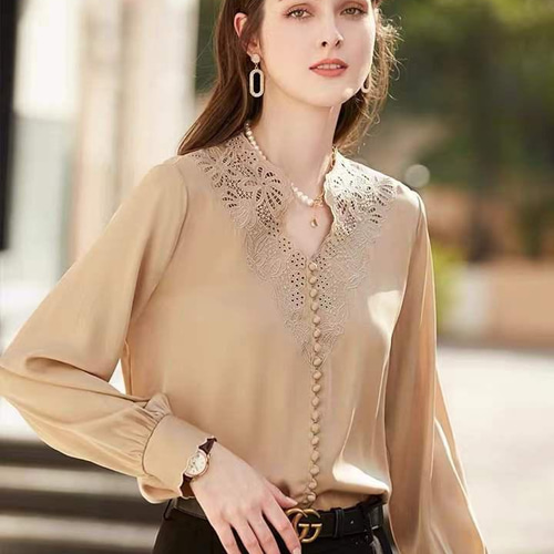 ジョーゼットシルク】くるみボタンと透かしビィンテージ刺繍 長袖