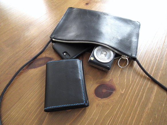 Wallet shoulder bag／ミニポーチ付／silver