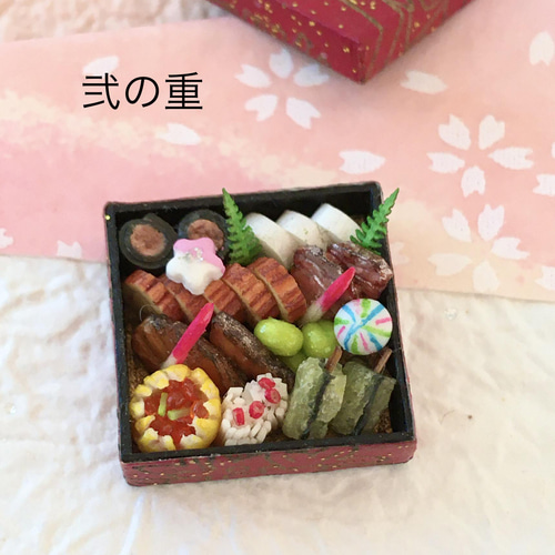 ◎ミニチュアおせち三段重 (お重箱赤) その他置物 🌸はな🌸 通販