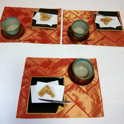 とーたん8様オーダー専用ページ ランチョンマット5枚セット 正絹袋帯リメイク 帯地のランチョンマット – MIYABI - REUSE KIMONO MARKET