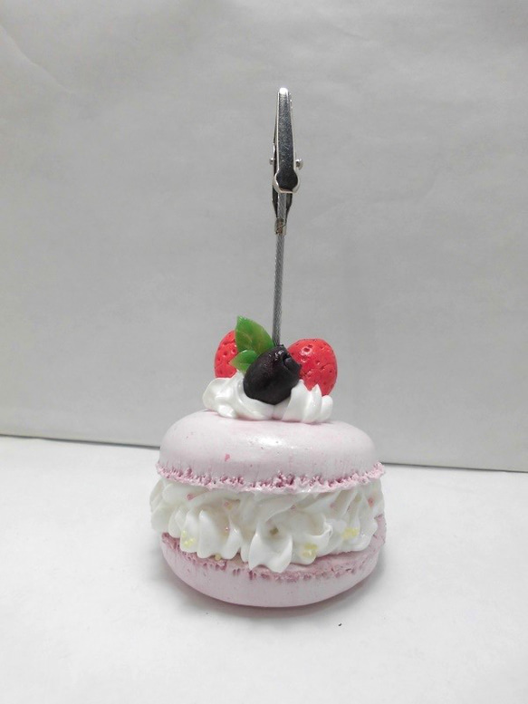 紙粘土とホイップでイチゴのマカロン　メモクリップ 人気・おすすめ｜省スペース設計・旅行向けにおすすめ お得商品 プライバシー配送 国内発送・安心販売体制