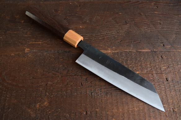 手工鍛造傳統黑色文化刀 Kiritsuke Santoku 165 毫米紅木手柄 第2張的照片