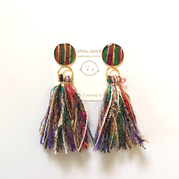 取引中　【sale】2way*エスニックカラーのタッセルのピアス/イヤリング sale】2way*カラフルなエスニックのタッセルのピアス/イヤリング