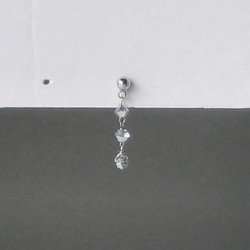迷你水晶流蘇耳環（穿孔耳環）：透明銀 第5張的照片