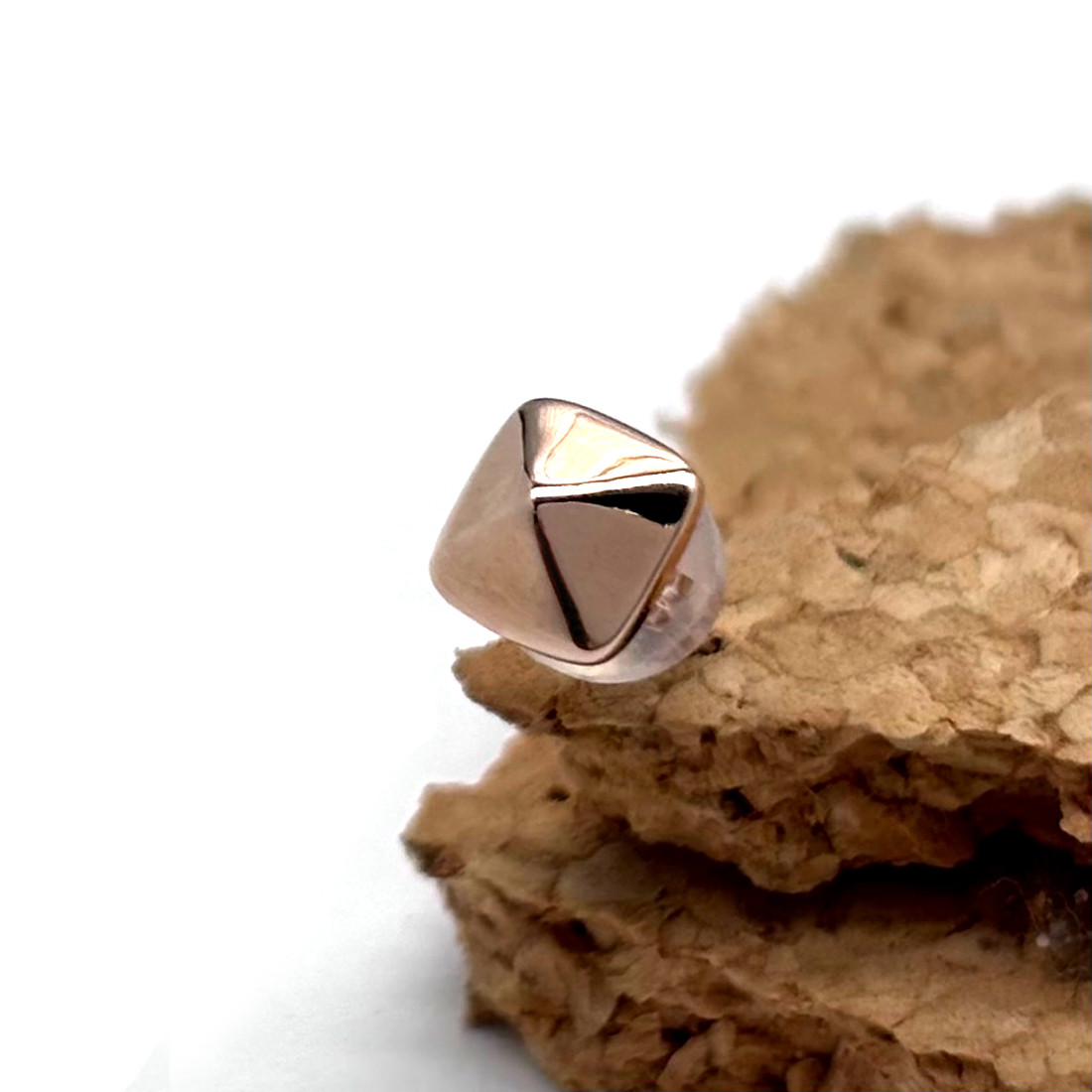 k10 ピンクゴールド ピアス 片耳用 つけっぱなし 送料無料 SND074