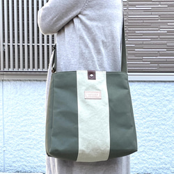 Michi  bag ＊ショルダーバッグ　スクエア〈オリーブ〉 1枚目の画像