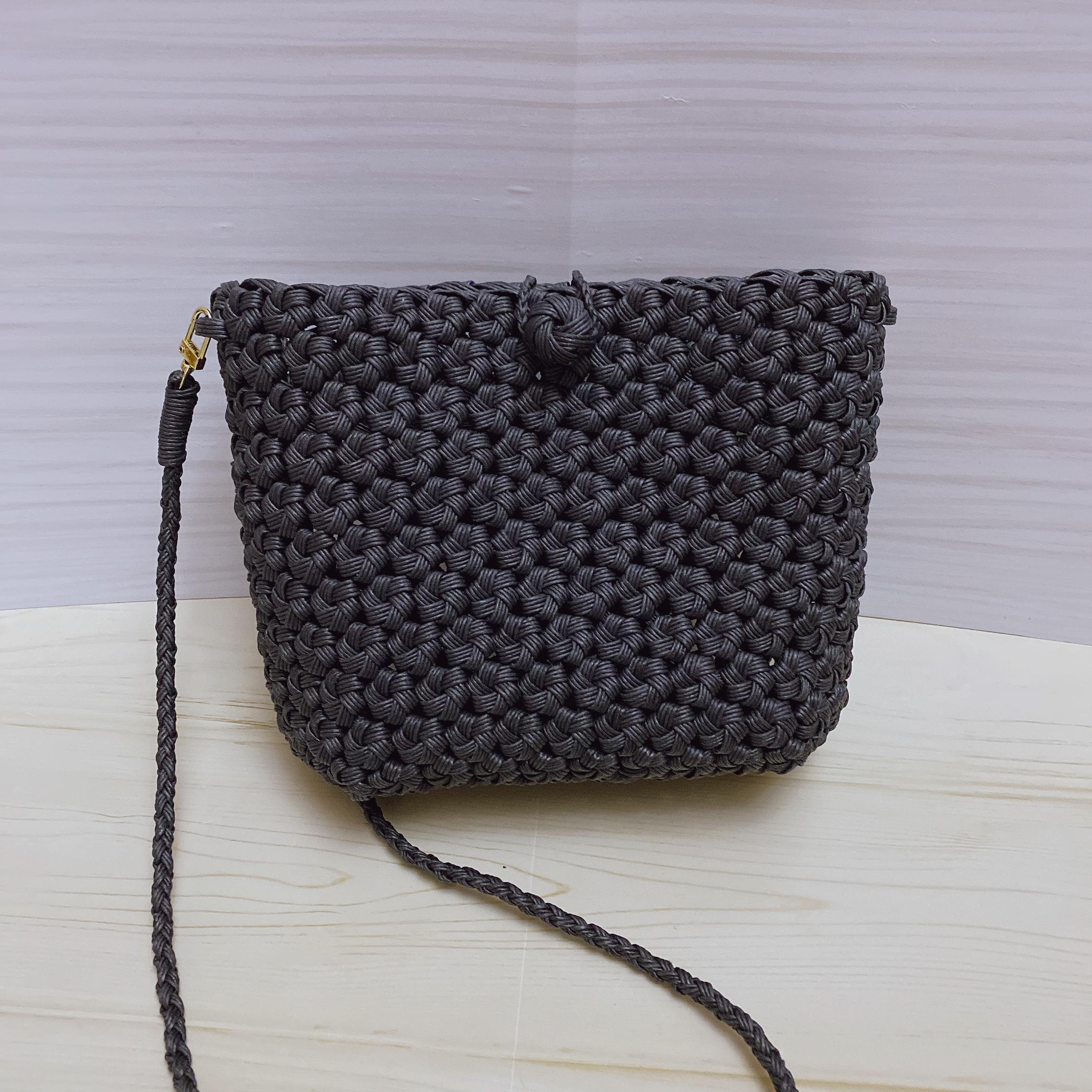 クラフトバンド　バッグ　　　ハンドメイド　ショルダー クラフトバンド　バッグ　　　ハンドメイド　ショルダー