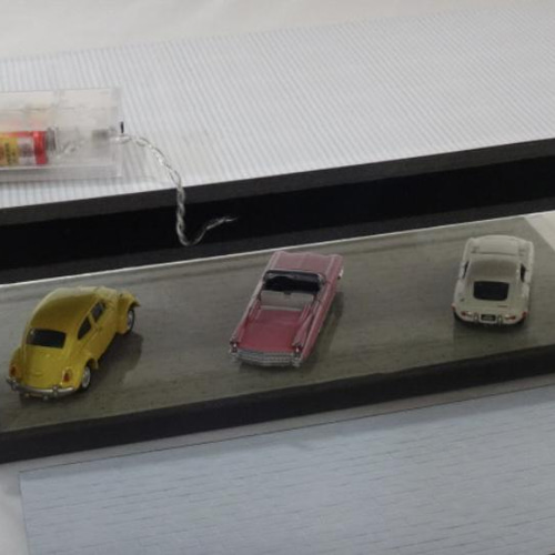 ミニカー観賞用ガレージ ジオラマ：1/64（トミカサイズ）ガレージ