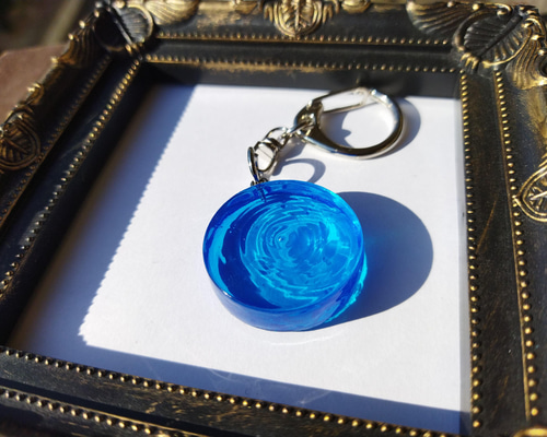 BRAINS Karolina blue青い顔の置物オブジェ BRAINS Karolina blue青い顔の置物オブジェ