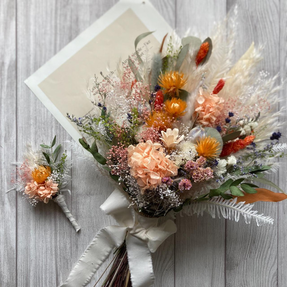 パンパスグラスと小花いっぱいのナチュラルブーケ　 5枚目の画像